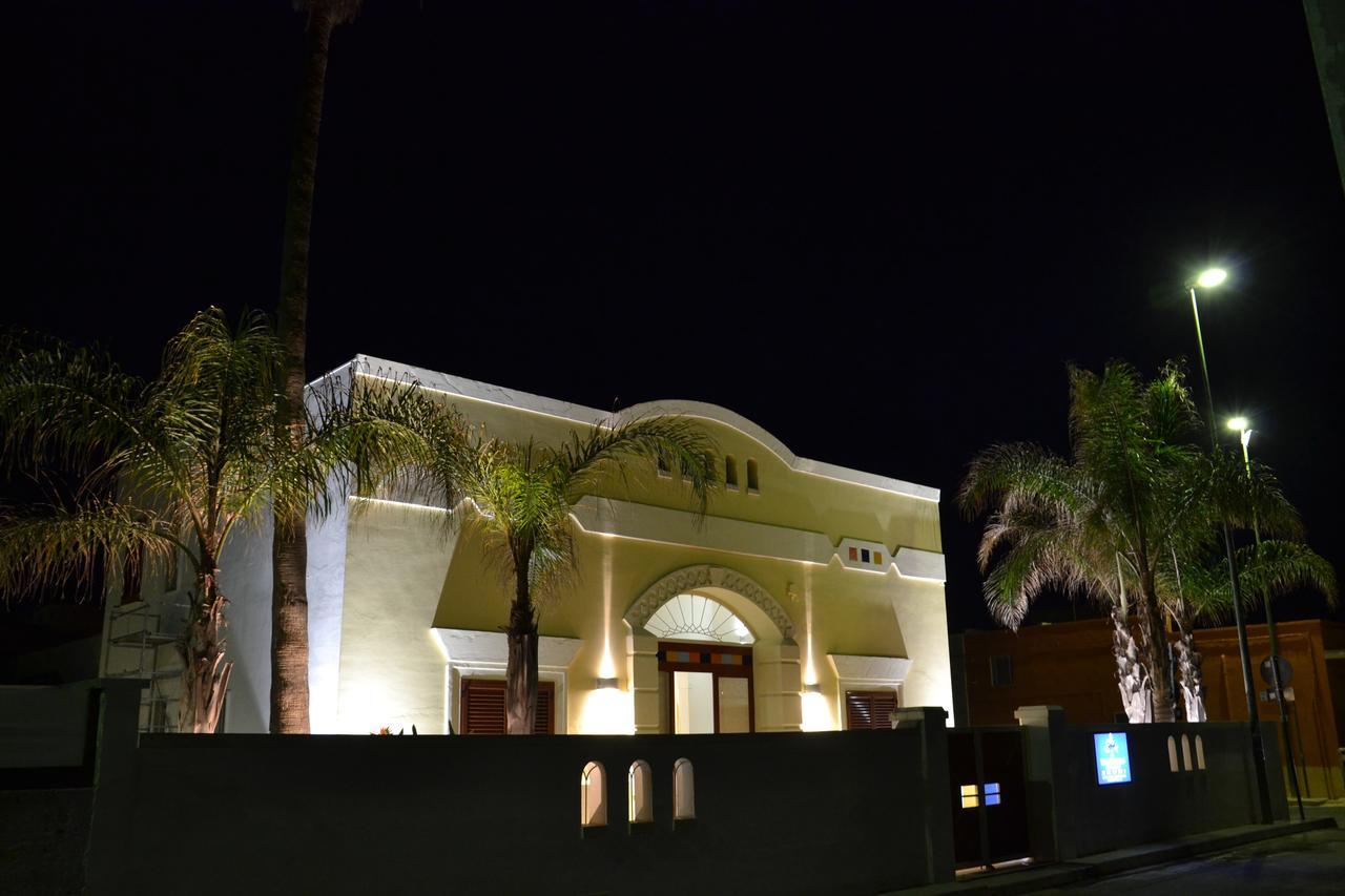 Affittacamere Torre Lapillo Exterior photo